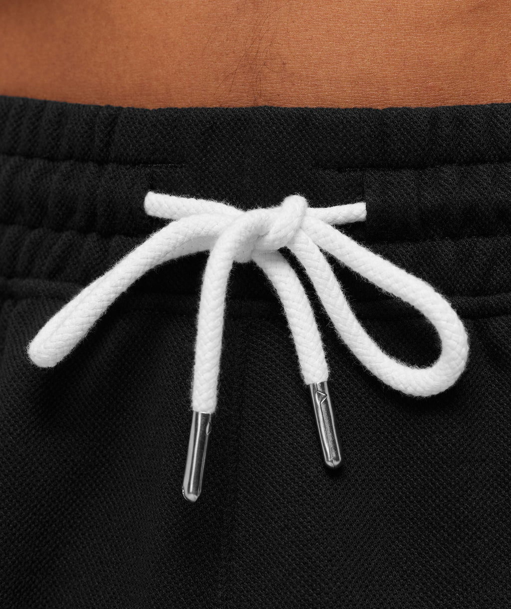 Campus Crest Shorts - Black