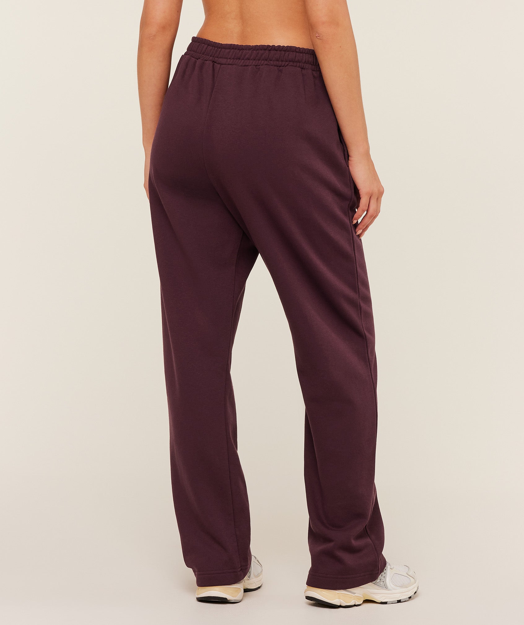 Training Fleece Straight Leg Regular Joggers - GS Cherry Purple