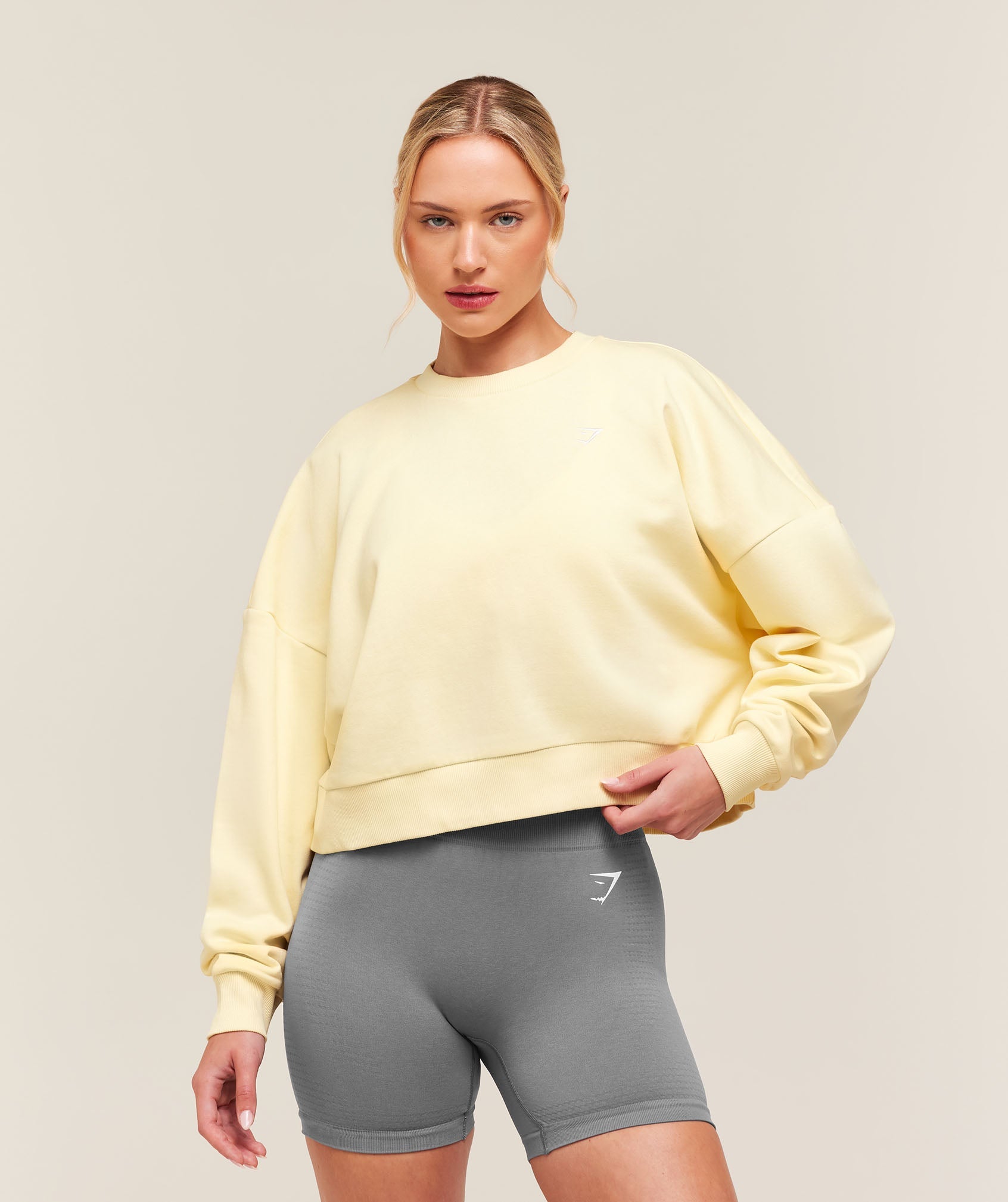 Training Oversized Boxy Sweatshirt - Signature Selection J7